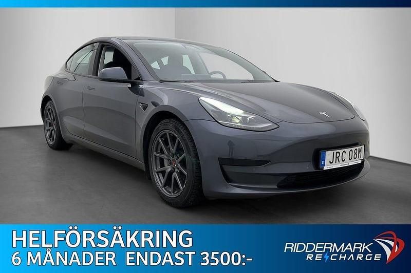 Begagnad Tesla Model 3 Standard Range Plus 239 kW (325 HK) 2021 Grå Sedan