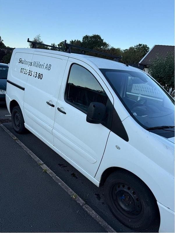 Vit Begagnad 2016 Peugeot Expert Van | 56 500 kr - Bild 1/4