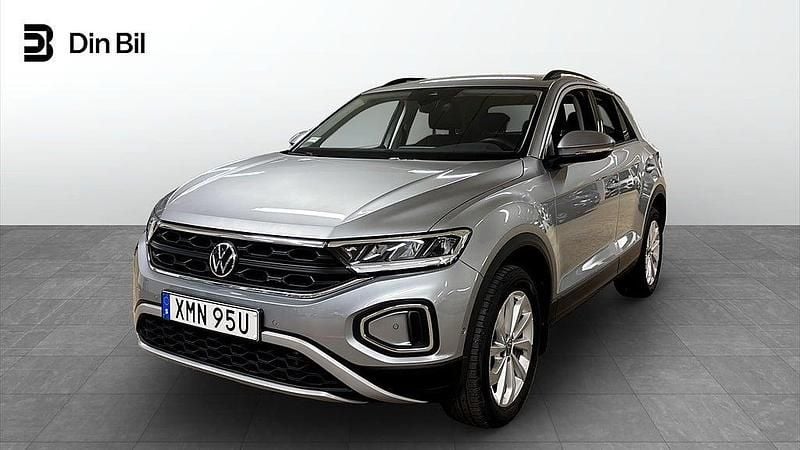 Silver Begagnad 2024 VW T-Roc Edition SUV | 304 800 kr (Lite dyr) - Bild 1/4