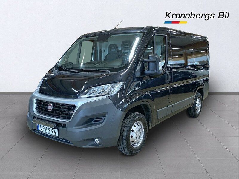 Svart Begagnad 2015 Fiat Ducato Van | 129 900 kr - Bild 1/4