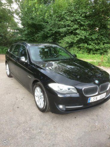 Såld Bmw 523 Touring Svensksåld F1 Begagnad 2011 19 500 Mil I Borås