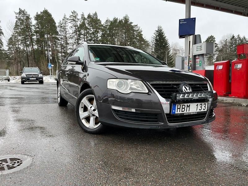 Begagnad 2009 VW Passat Kombi | 29 000 kr (Marknadspris) - Bild 1/4