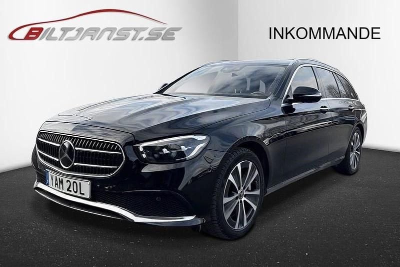 Svart Begagnad 2021 Mercedes E300 | 329 900 kr (Marknadspris) - Bild 1/4