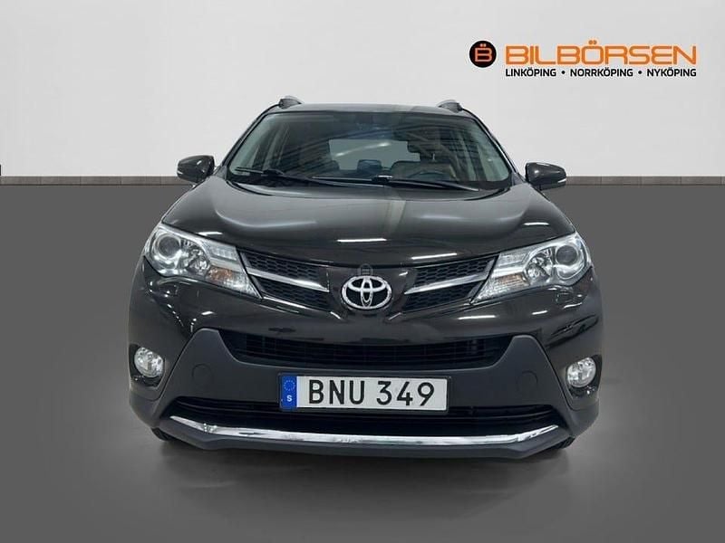 Begagnad Toyota RAV4 Edition 151 HK (111 kW) 2014 Mbrun SUV