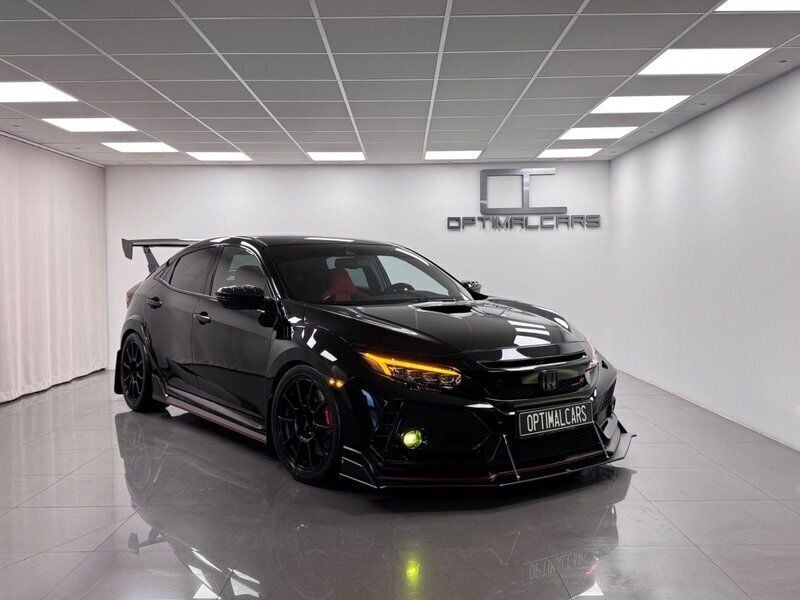 Svart Begagnad 2019 Honda Civic Type R Halvkombi | 449 900 kr - Bild 1/4