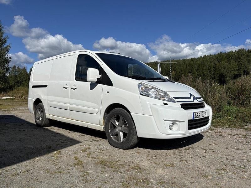 Vit Begagnad 2011 Citroën Jumpy Minibuss | 36 000 kr (Bra pris) - Bild 1/4