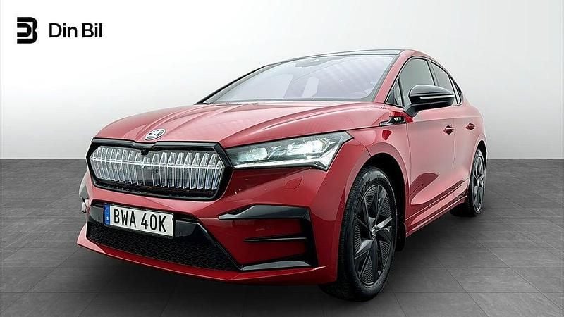 Begagnad Skoda Enyaq iV RS 250 kW (340 HK) 2023 Röd SUV