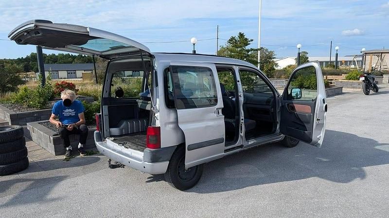 Begagnad 2000 Citroën Berlingo Minibuss | 15 000 kr - Bild 1/4