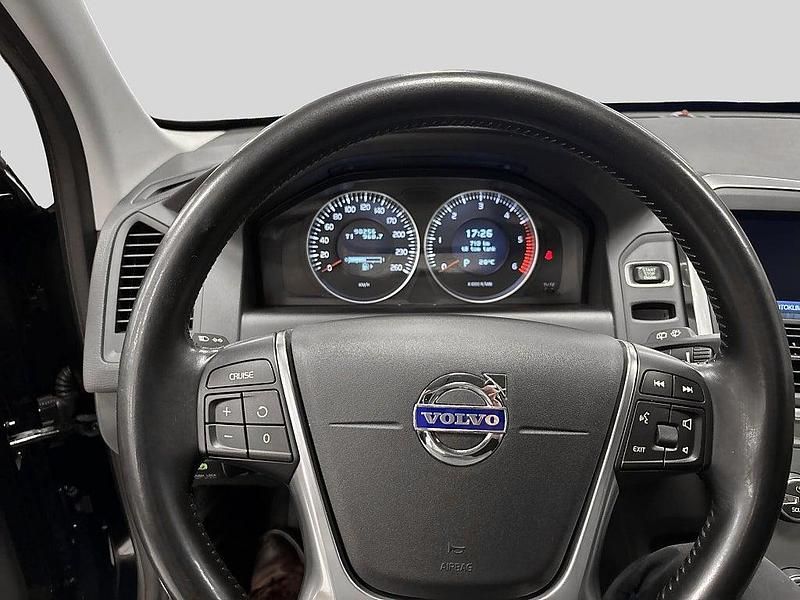 Begagnad Volvo XC60 Momentum 163 HK (119 kW) 2013 Svart SUV