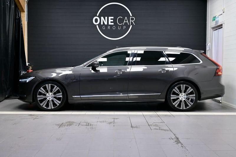 Begagnad Volvo V90 SE 392 HK (288 kW) 2021 Grå Kombi