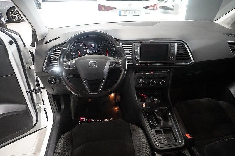 Begagnad Seat Ateca Style 150 HK (110 kW) 2016 Vit SUV