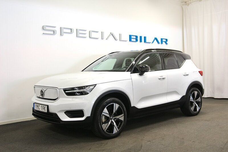 Vit Begagnad 2022 Volvo XC40 SUV | 319 000 kr - Bild 1/4