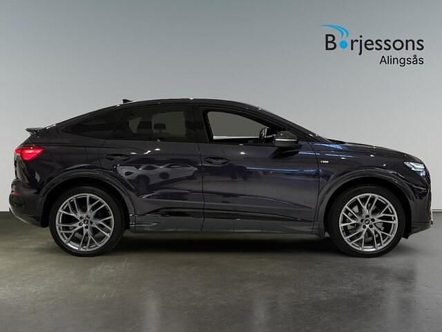 Begagnad Audi Q4 Sportback e-tron S-Line 250 kW (340 HK) 2024 Auroraviolett metallic SUV