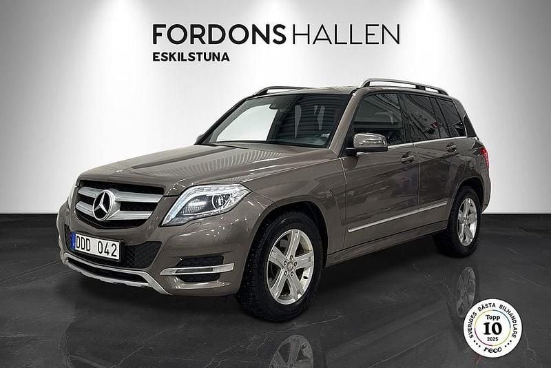 Grå Begagnad 2013 Mercedes GLK220 SUV | 174 900 kr (Marknadspris) - Bild 1/4