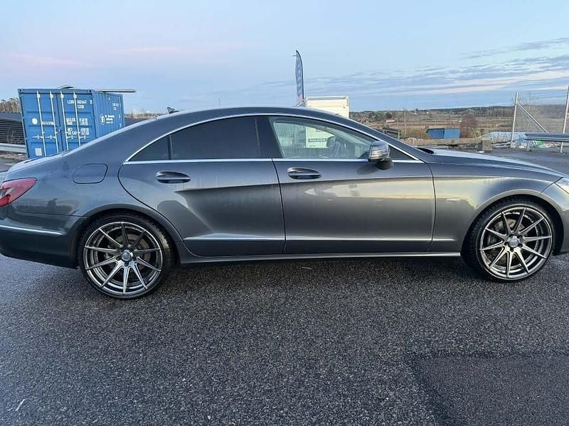 Begagnad Mercedes CLS350 306 HK (225 kW) 2012