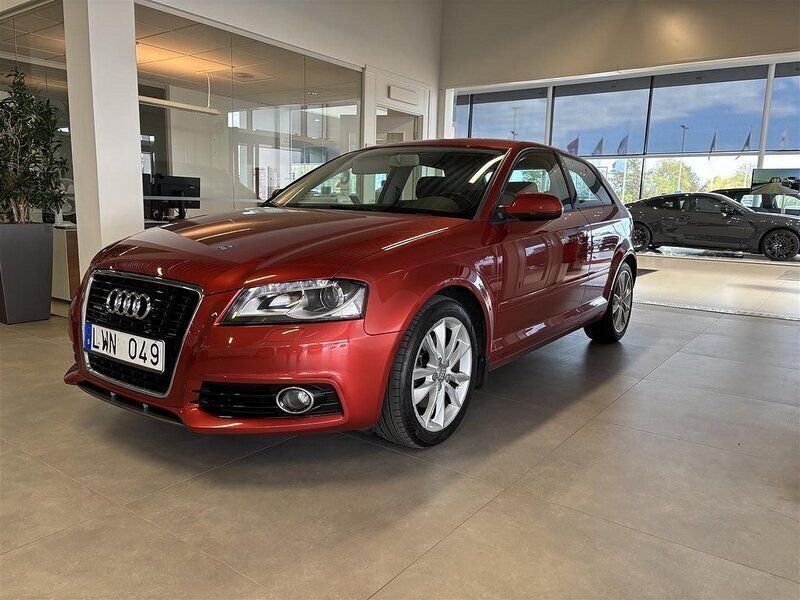 Okänd Begagnad 2011 Audi A3 Sportkupé | 129 900 kr - Bild 1/4