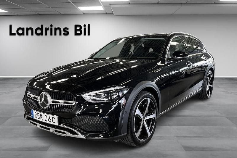 Svart Begagnad 2025 Mercedes C220 Avantgarde Kombi | 509 900 kr (Dyr) - Bild 1/4