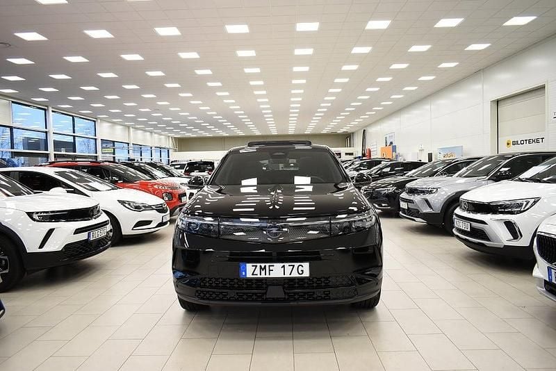 Ny Opel Grandland X 136 HK (100 kW) 2025 Svart SUV