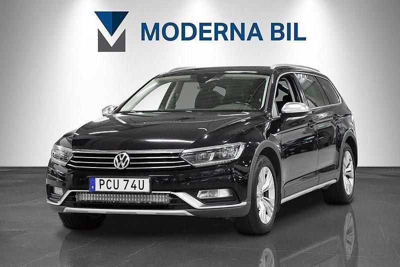 Begagnad VW Passat Alltrack 190 HK (139 kW) 2019 Svart Kombi