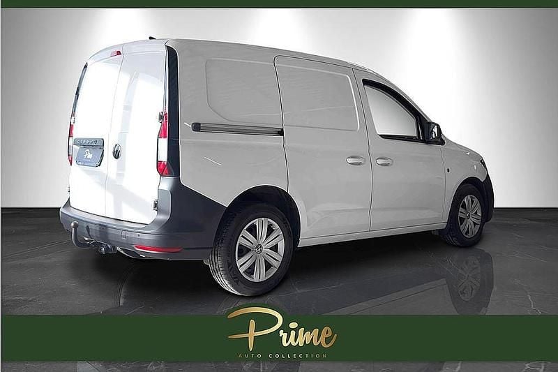 Begagnad VW Caddy 122 HK (89 kW) 2021 Vit Minibuss