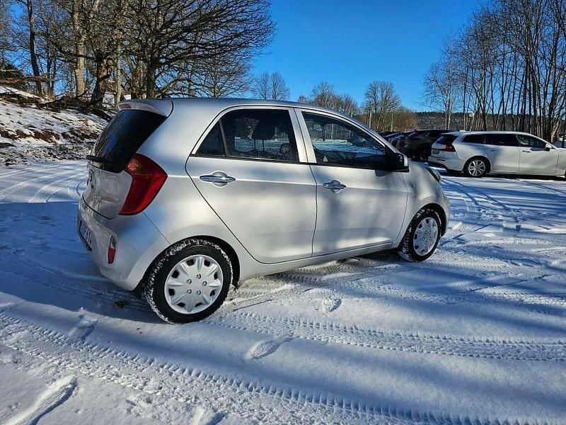 Begagnad Kia Picanto Sport 68 HK (50 kW) 2014 Halvkombi