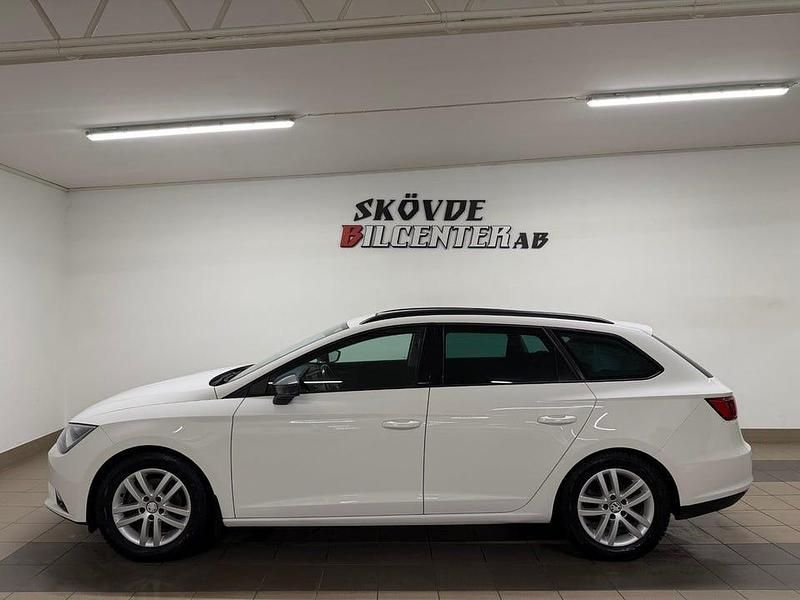 Vit Begagnad 2016 Seat Leon ST Style Kombi | 114 500 kr (Superpris) - Bild 1/4