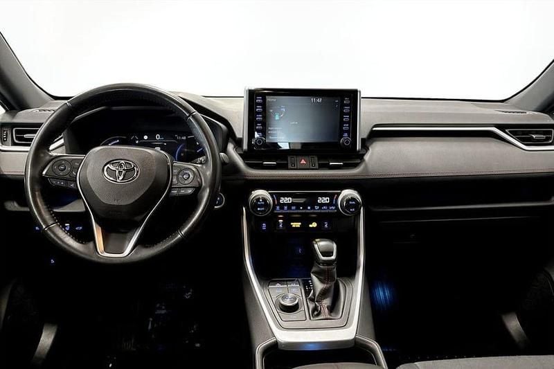 Begagnad Toyota RAV4 Active 310 HK (228 kW) 2022 Vit SUV