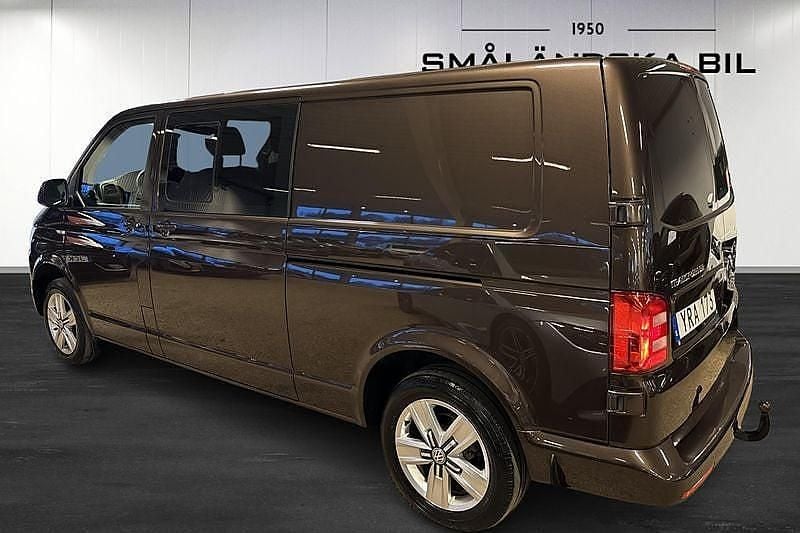 Begagnad VW T6 150 HK (110 kW) 2018 Brun Van