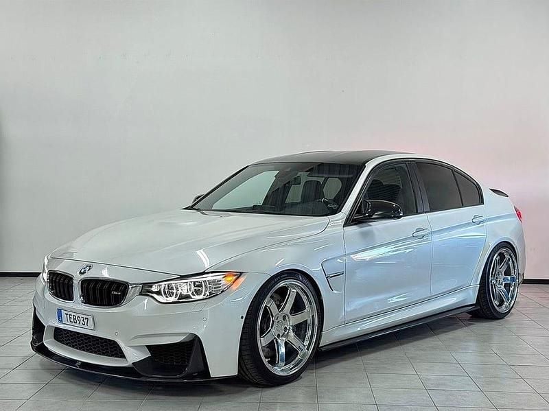 Begagnad BMW M3 431 HK (317 kW) 2015 Vit Sedan