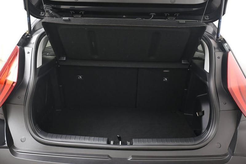 Ny Hyundai Bayon Essential 90 HK (66 kW) 2025 Phantom black SUV