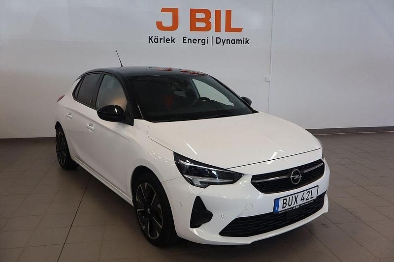 Vit Begagnad 2022 Opel Corsa-e Halvkombi | 179 900 kr (Marknadspris) - Bild 1/4
