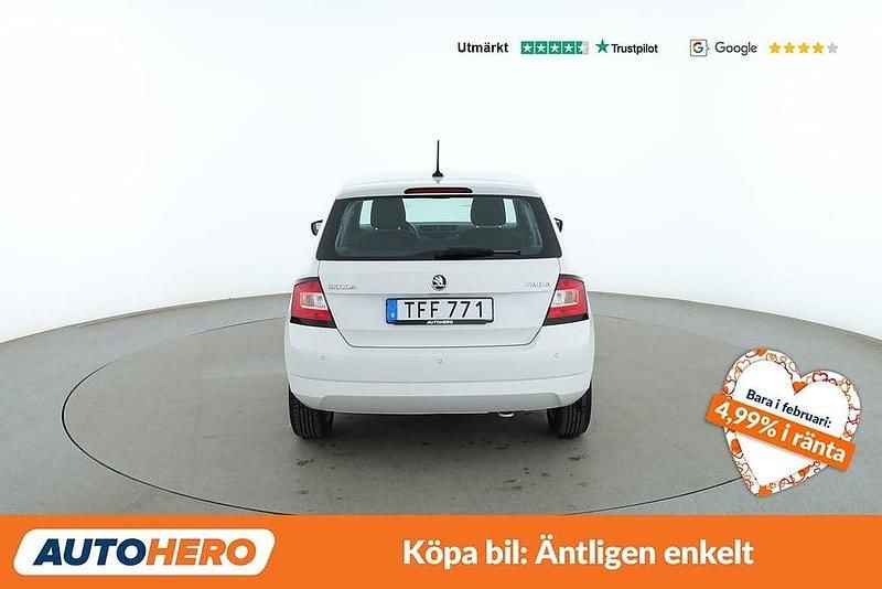 Begagnad Skoda Fabia Style 95 HK (69 kW) 2018 Vit Halvkombi
