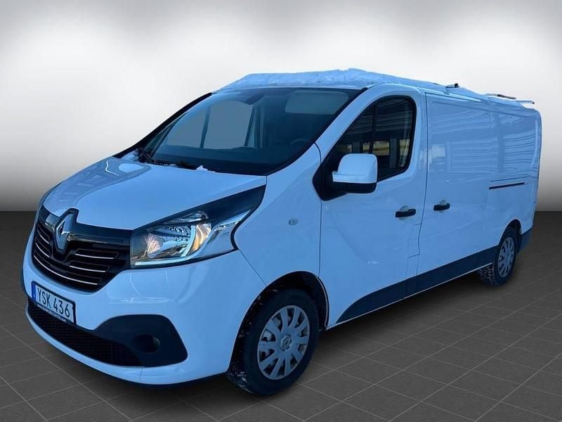 Vit Begagnad 2018 Renault Trafic Minibuss | 169 900 kr (Superpris) - Bild 1/4