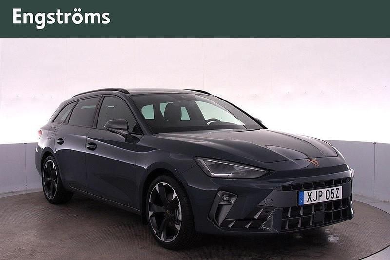 Blå Ny 2025 Cupra Leon Kombi | 399 000 kr (Superpris) - Bild 1/4