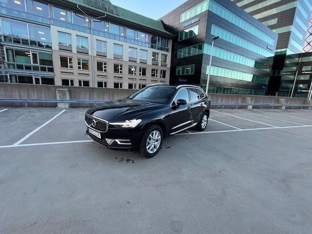 Svart Begagnad 2021 Volvo XC60 Inscription SUV | 354 000 kr (Superpris) - Bild 1/4