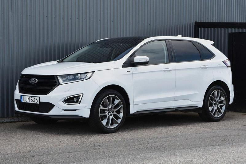 Vit Begagnad 2017 Ford Edge ST-Line SUV | 219 900 kr (Marknadspris) - Bild 1/4
