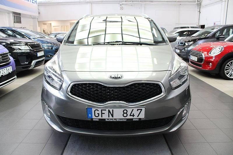 Begagnad Kia Carens 116 HK (85 kW) 2013 Grå Minibuss