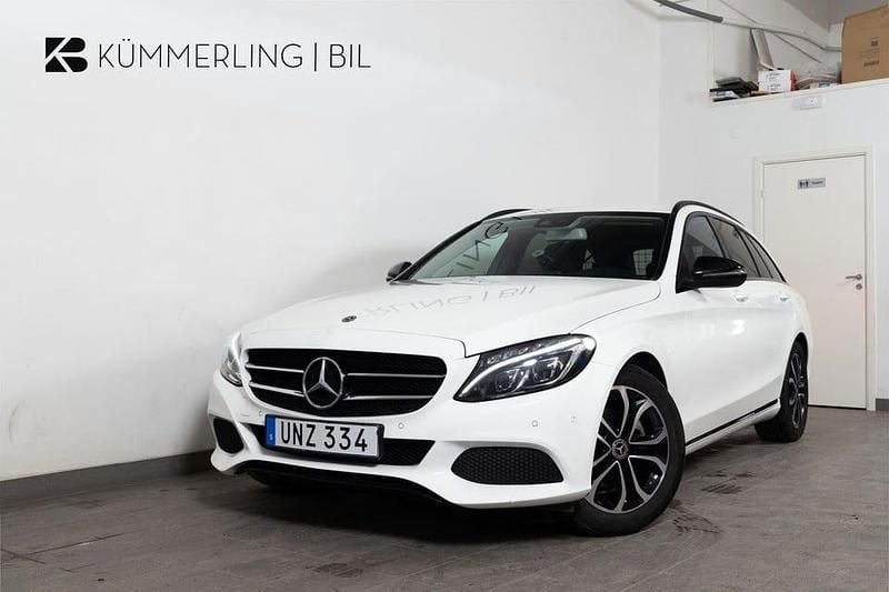 Vit Begagnad 2018 Mercedes C180 Kombi | 209 900 kr (Superpris) - Bild 1/4