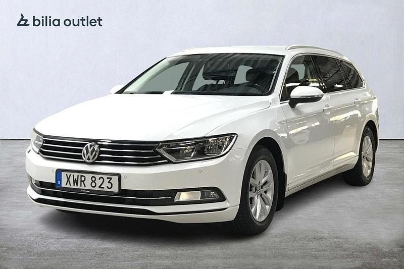 Vit Begagnad 2018 VW Passat Kombi | 199 900 kr (Bra pris) - Bild 1/3