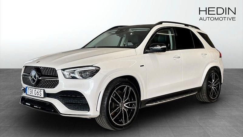 Vit (white) Begagnad 2021 Mercedes 350 AMG SUV | 557 900 kr - Bild 1/4