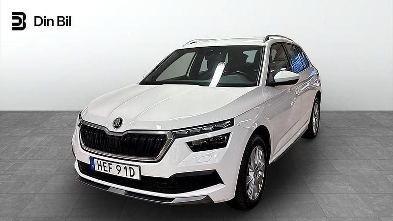 Begagnad Skoda Kamiq Style 110 HK (80 kW) 2022 Vit (candy white) SUV