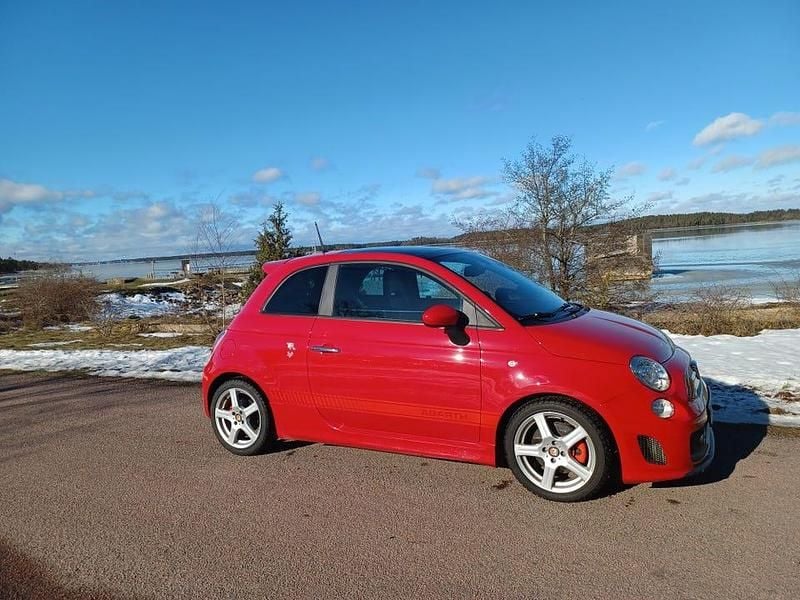 Begagnad Abarth 595 160 HK (117 kW) 2015