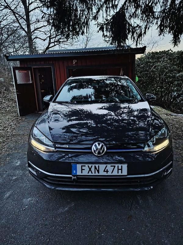 Begagnad VW Golf VII 130 HK (95 kW) 2019
