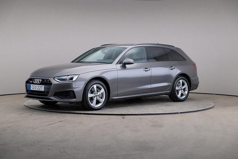 Grå (standard) Begagnad 2021 Audi A4 Proline Kombi | 259 000 kr (Marknadspris) - Bild 1/4