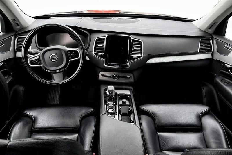 Begagnad Volvo XC90 Inscription 397 HK (291 kW) 2020 Grå SUV