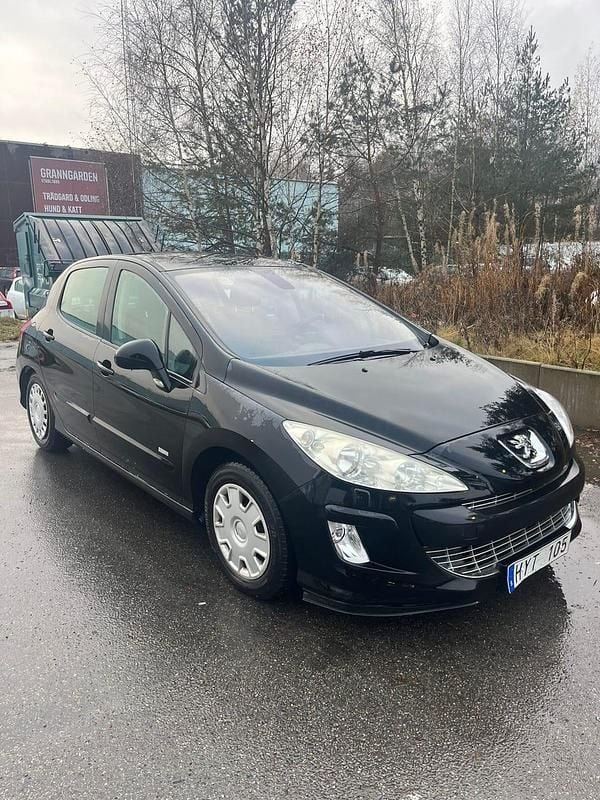 Begagnad 2009 Peugeot 308 Halvkombi | 24 000 kr (Bra pris) - Bild 1/3