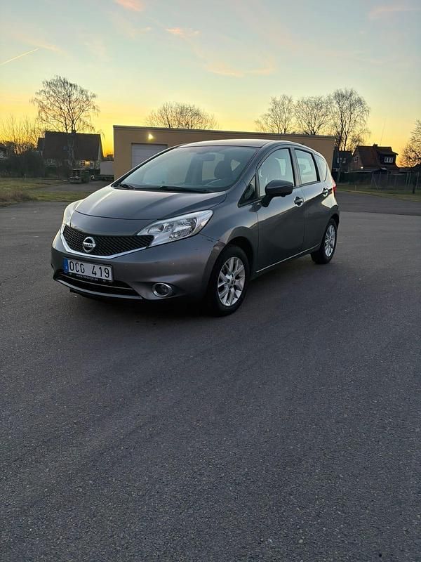 Begagnad Nissan Note 360º 80 HK (58 kW) 2013 Halvkombi