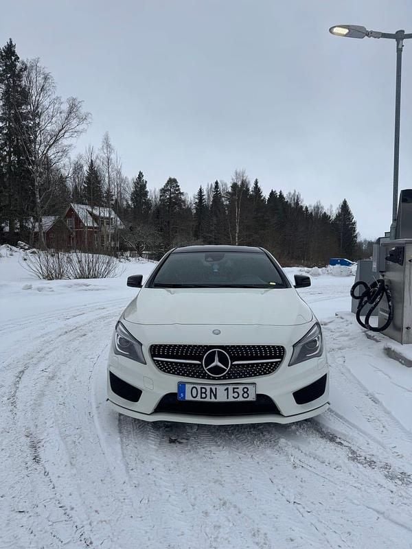 Begagnad Mercedes CLA220 177 HK (130 kW) 2016 Sedan