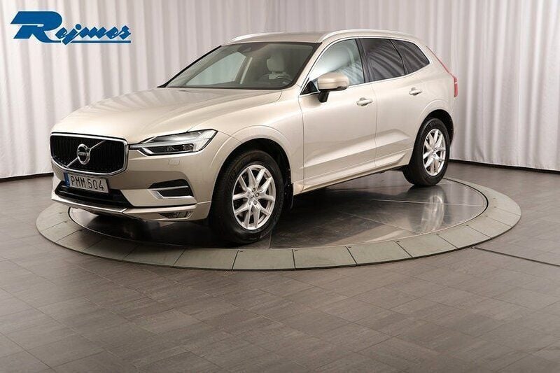 Ljusbrun (luminous sand met) Begagnad 2018 Volvo XC60 Business Edition SUV | 279 800 kr (Marknadspris) - Bild 1/4