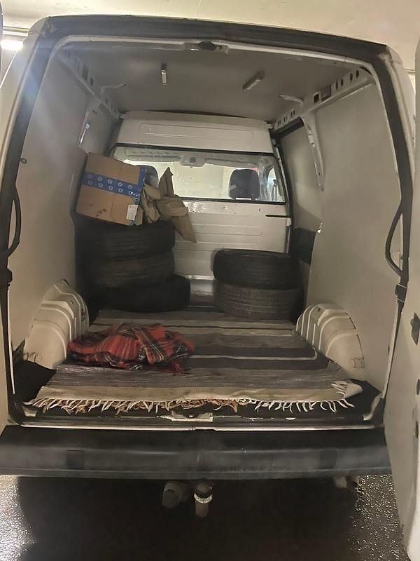 Begagnad Peugeot Expert 94 HK (69 kW) 2006 Van